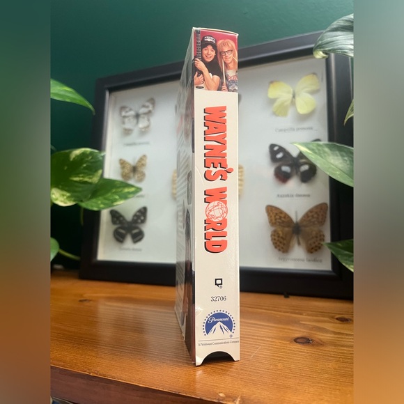 Wayne’s World Vintage VHS - Picture 5 of 7